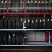 Vertical Carousel for Tires